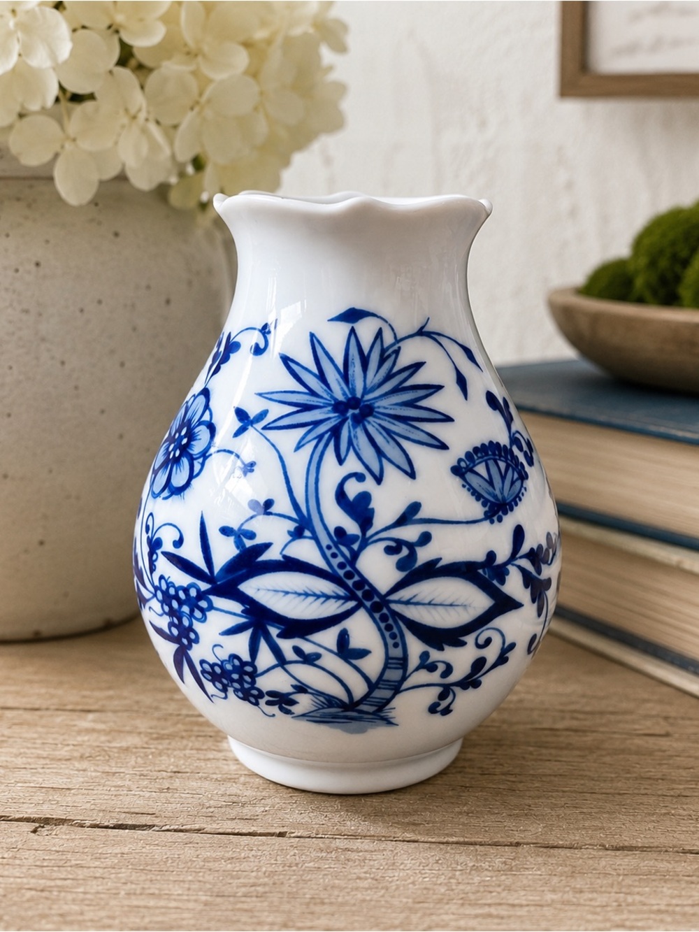 Classic Blue Floral Porcelain Vase - White & Blue